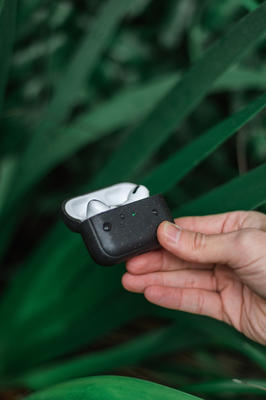 Woodcessories BioCase Antimikrobiell Black für Airpods Pro