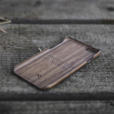 Woodcessories EcoCase Slim noyer pour iPhone X/XS