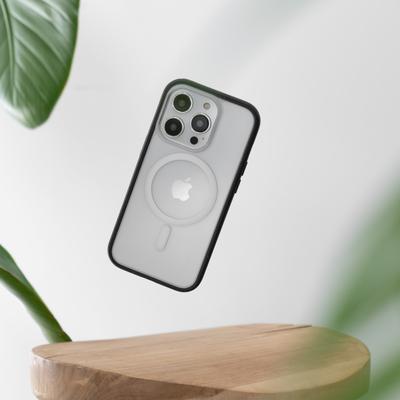 Woodcessories Clear Case Magsafe Schwarz/Matt für iPhone 15 Pro Max
