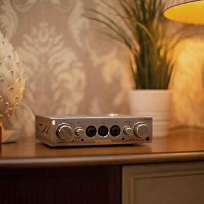 iFi Pro iCAN Signature Kopfhörerverstärker (Solid State und Röhren)