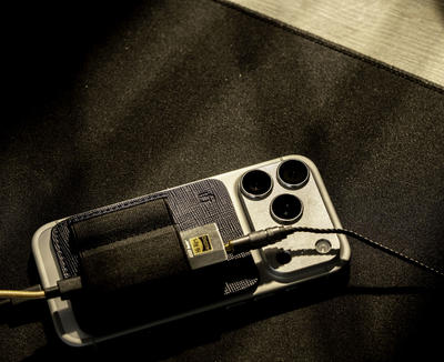 iFi MagCase