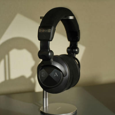 Astell&Kern Virtuoso High-End Kopfhörer
