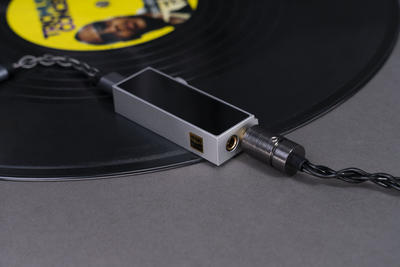 iBasso DC07Pro Silber Portabler USB-DAC/Kopfhörerverstärker