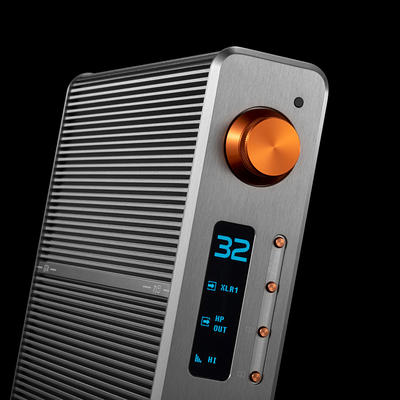 Burson Audio Soloist GT4 Deluxe Kopfhörer-Verstärker/Vorverstärker